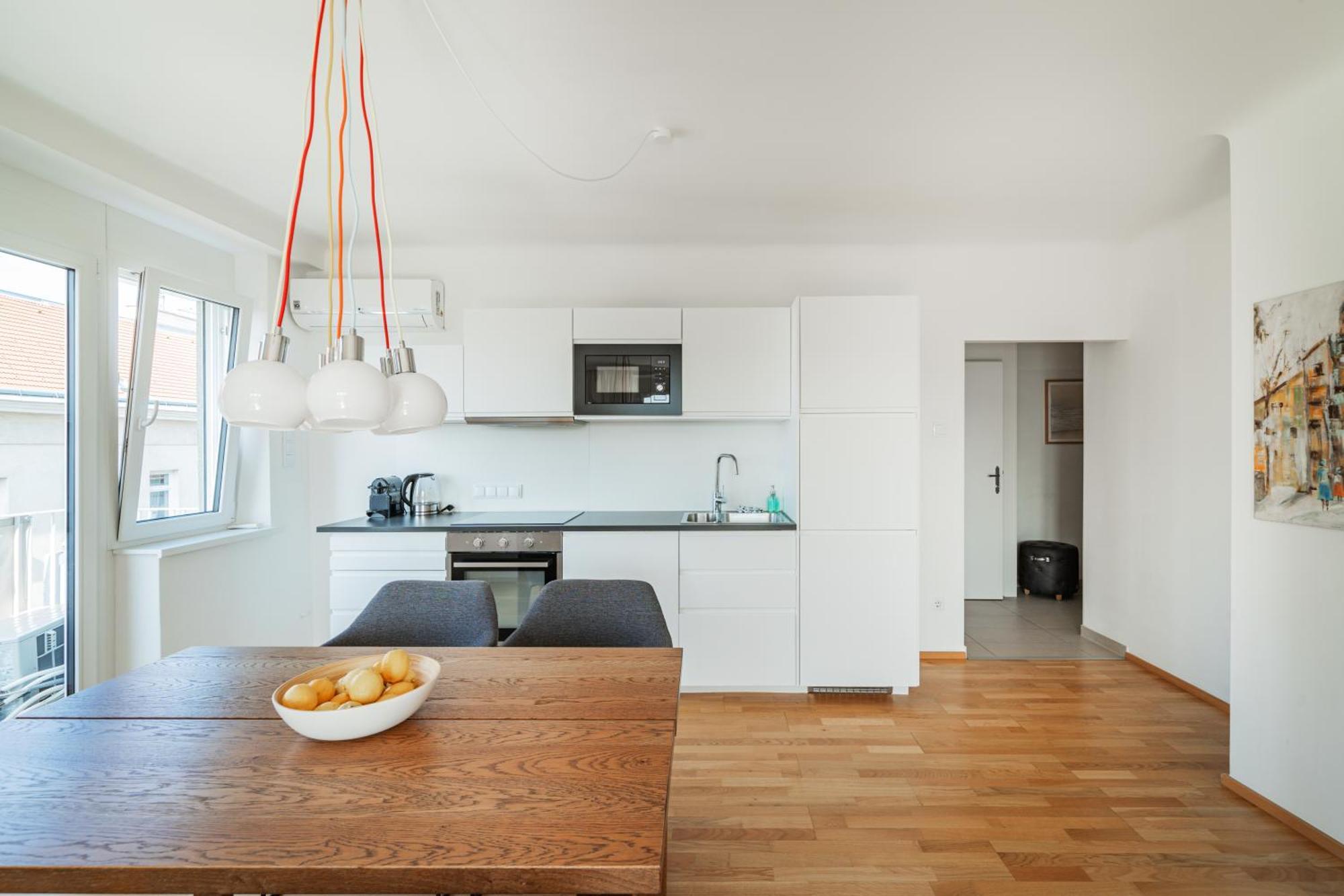 Central 60M2 Suite 10 Min Walk From Main Station Vienna Exterior photo